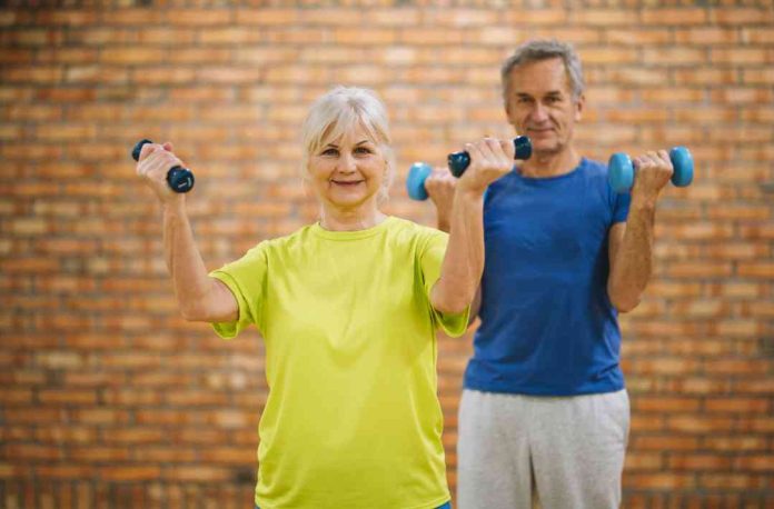 Consejos para mantener activas a las personas mayores en otoño Consejos para mantener activas a las personas mayores en otoño