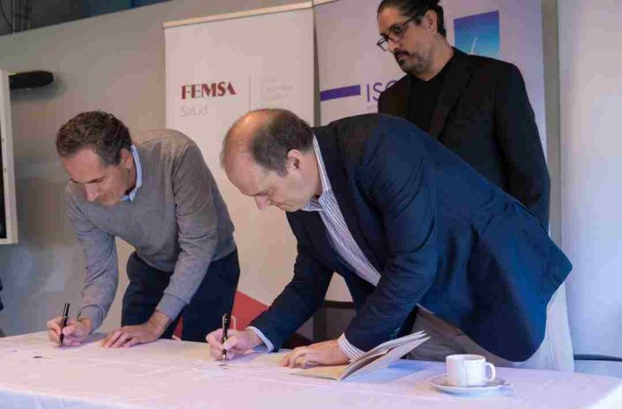 Farmacias Cruz Verde sellan acuerdo con el Instituto De Sistemas Complejos De Ingeniería (ISCI) para el desarrollo de plataforma “PULSO DE MEDICAMENTOS” Farmacias Cruz Verde sellan acuerdo con el Instituto De Sistemas Complejos De Ingeniería (ISCI) para el desarrollo de plataforma “Pulso De Medicamentos