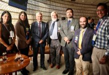 La Dirección del Trabajo se allana a revisar su polémica decisión que cambiaba la jornada de los trabajadores de Asilos de Ancianos La Dirección del Trabajo se allana a revisar su polémica decisión que cambiaba la jornada de los trabajadores de Asilos de Ancianos