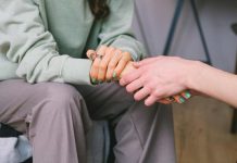 Menos estrés, más salud emocional: ¿qué pueden hacer las empresas para promover un entorno saludable y seguro? Menos estrés, más salud emocional ¿qué pueden hacer las empresas para promover un entorno saludable y seguro