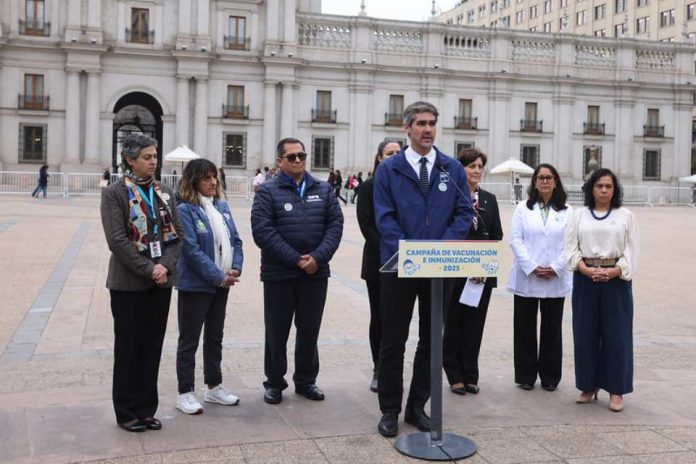 Ministra de Salud “Este es el momento de vacunarse para estar protegidos ante una mayor circulación viral” Ministra de Salud: “Este es el momento de vacunarse para estar protegidos ante una mayor circulación viral”