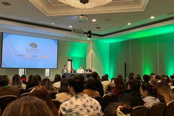 ACEFALCH realizó el I° Congreso de cefalea y algias faciales ACEFALCH realizó el I° Congreso de cefalea y algias faciales