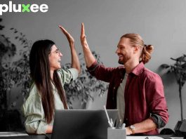Estudio de Pluxee revela preocupante alza del estrés y caída en satisfacción personal en trabajadores chilenos Estudio de Pluxee revela preocupante alza del estrés y caída en satisfacción personal en trabajadores chilenos