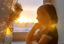 Experta recomienda cómo abordar la disminución de luz natural en invierno con niños neurodivergentes Experta recomienda cómo abordar la disminución de luz natural en invierno con niños neurodivergentes