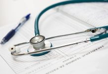 Formalización de Nelly Nieto destapa red de licencias médicas falsas que operaba desde 2011 Formalización de Nelly Nieto destapa red de licencias médicas falsas que operaba desde 2011