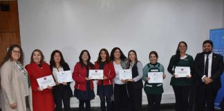 OCHO ESTABLECIMIENTOS EDUCACIONALES DE PUNTA ARENAS RECIBEN ACREDITACIÓN COMO PROMOTORES DE SALUD OCHO ESTABLECIMIENTOS EDUCACIONALES DE PUNTA ARENAS RECIBEN ACREDITACIÓN COMO PROMOTORES DE SALUD