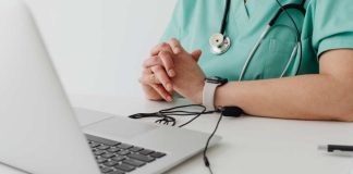 Telemedicina una opción que gana popularidad para reducir las listas de espera en salud pública