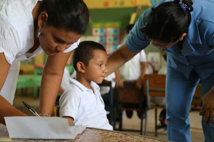Invierno a la vuelta de la esquina: ¿por qué es clave vacunar a los escolares a tiempo?
