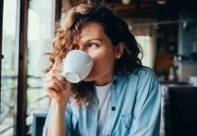 Estudio revela que tomar café podría ayudar a cuidar tu hígado