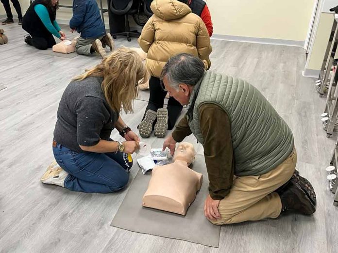UDLA capacita a 45 dirigentes deportivos de la Región de Valparaíso en segunda versión del curso FunDeport UDLA capacita a 45 dirigentes deportivos de la Región de Valparaíso en segunda versión del curso FunDeport