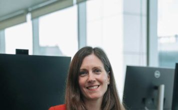 61% de los profesionales en Chile cambiaría de empleo si le exigen volver más días a la oficina 61% de los profesionales en Chile cambiaría de empleo si le exigen volver más días a la oficina