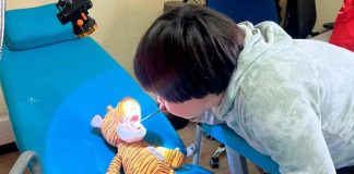 Clínica Mora Pavic realiza operativo dental gratuito para niños y niñas de Fundación TEA Chile