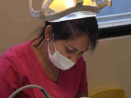Cobertura dental escolar alcanza más de 20 mil atenciones al año en Colina Cobertura dental escolar alcanza más de 20 mil atenciones al año en Colina