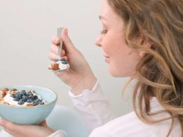 Glow Up saludable: ¿Cómo la alimentación puede potenciar el bienestar femenino?
