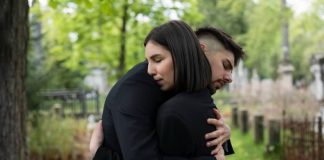 Claves para apoyar a quienes pasan por un duelo