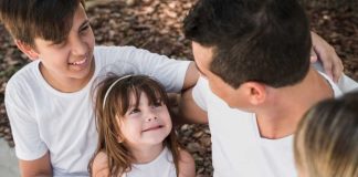 Conversaciones que sanan: Cómo hablar con los niños sobre la tristeza, el  miedo y la frustración