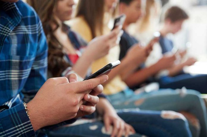 Demencia digital: el nuevo riesgo neurológico que amenaza a niños y jóvenes Demencia digital: el nuevo riesgo neurológico que amenaza a niños y jóvenes