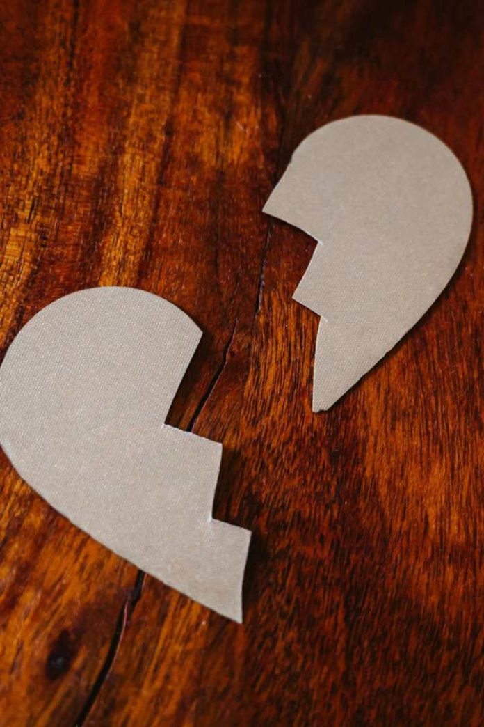 El corazón también se rompe (y no solo por amor) El corazón también se rompe (y no solo por amor)