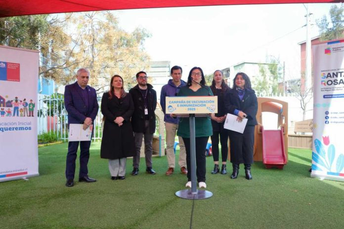 Salud y Educación refuerzan puesta al día con vacunación influenza en jardines infantiles Salud y Educación refuerzan puesta al día con vacunación influenza en jardines infantiles