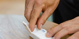 Salud y farmacia se convierte en la tercera industria con mayor cantidad de despachos por e-commerce en primer semestre de 2025 en Chile