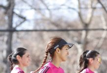 Un paso más con “Mujeres, nunca bajemos los brazos” y una media maratón para la historia Un paso más con “Mujeres, nunca bajemos los brazos” y una media maratón para la historia