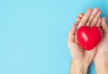 Mes del Corazón: los silentes riesgos cardiovasculares que padecen las mujeres A pesar de distintas creencias, las ECV son la principal causa de muerte en mujeres en Chile. Mes del Corazón: los silentes riesgos cardiovasculares que padecen las mujeres A pesar de distintas creencias, las ECV son la principal causa de muerte en mujeres en Chile.