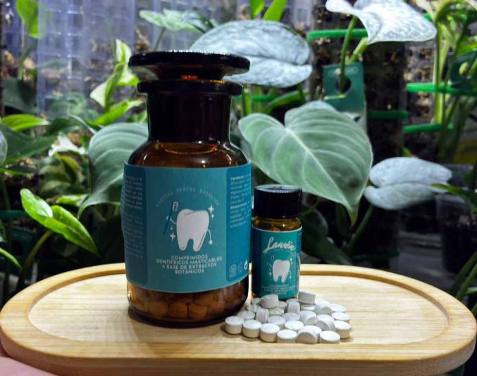 ¿Adiós a la pasta de dientes tradicional? Investigación desarrolló nuevos comprimidos dentífricos masticables ¿Adiós a la pasta de dientes tradicional? Investigación desarrolló nuevos comprimidos dentífricos masticables