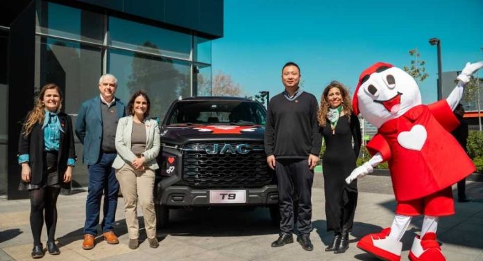 Gildemeister y JAC renuevan su compromiso con la inclusión entregando nueva flota de automóviles a Teletón