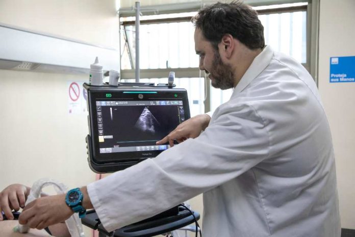 Hospital Marcos Macuada recibe moderno ecógrafo para agilizar diagnósticos y reducir derivaciones Hospital Marcos Macuada recibe moderno ecógrafo para agilizar diagnósticos y reducir derivaciones