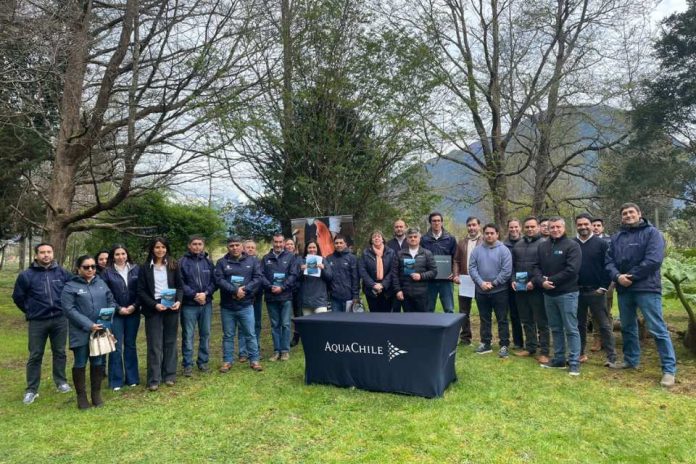 La intensa agenda territorial del Consejo del Salmón en Aysén