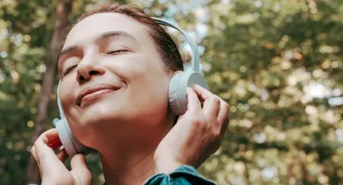 Que el ruido no te arruine la fiesta experto entrega consejos para cuidar la audición y celebrar de manera segura este 18 Que el ruido no te arruine la fiesta experto entrega consejos para cuidar la audición y celebrar de manera segura este 18