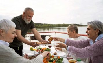 Recomendaciones de alimentación para personas mayores en Fiestas Patrias