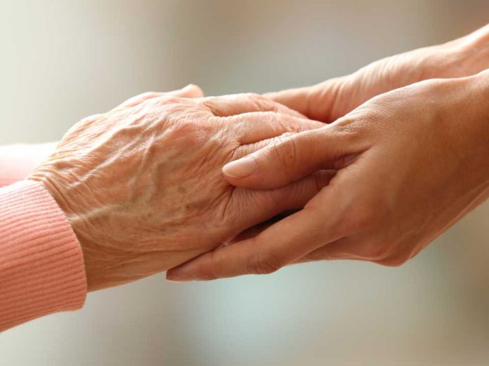 SITU: la startup chilena que permite a las personas mayores envejecer en casa con respaldo médico y acompañamiento profesional