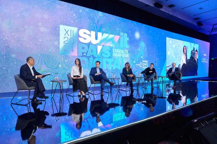 XIII Summit País Digital 2025 | Salud para el Futuro: IA y digitalización al servicio de las personas