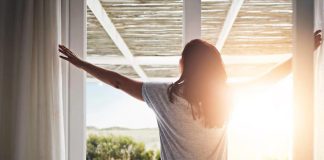 Alimentos y hábitos naturales que aumentan la serotonina y mejoran el estado de ánimo