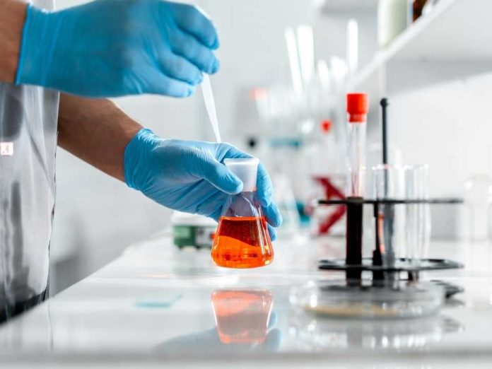 Adopción de buenas prácticas en industria química ha bajado tasa de accidentabilidad en un 30%