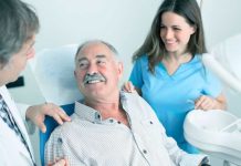 Brechas en acceso y prevención alejan a Chile de la meta 20-80 en salud bucal Brechas en acceso y prevención alejan a Chile de la meta 20-80 en salud bucal