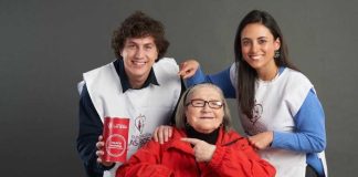 Colecta calle de fundación Las Rosas busca apoyar la mantención de más de 2.200 personas mayores