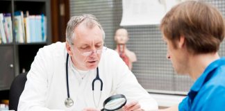 Derribando mitos en el Día Mundial de la Psoriasis: enfermedad a la piel no contagiosa y con factores de riesgo genéticos y emocionales