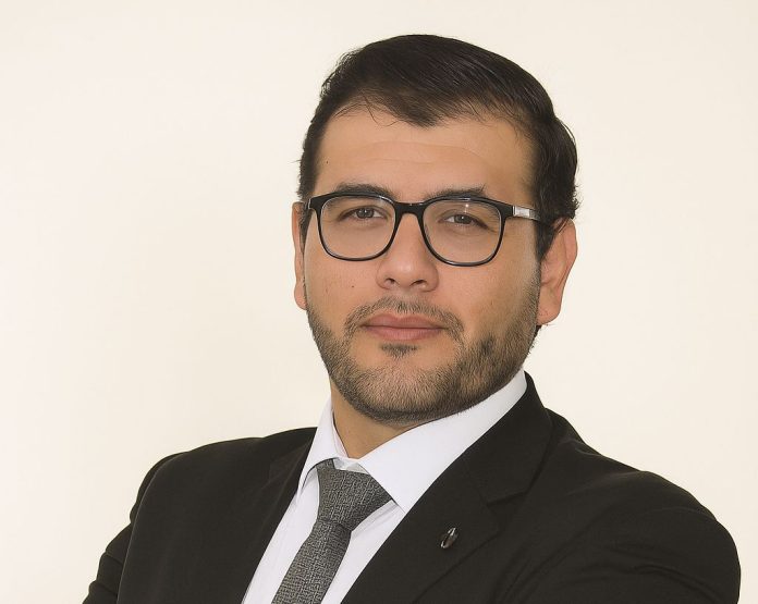 Eduardo Villarroel Académico investigador Escuela de Biotecnología y Medio Ambiente Universidad de Las Américas Eduardo Villarroel Académico investigador Escuela de Biotecnología y Medio Ambiente Universidad de Las Américas
