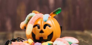 Especialista advierte los riesgos del consumo de azúcar y entrega consejos para celebrar con equilibrio Especialista advierte los riesgos del consumo de azúcar y entrega consejos para celebrar con equilibrio