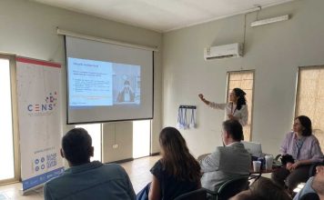 Kintun y el Club de Personas Grandes presentan proyecto que mejorará la atención de personas con demencia Kintun y el Club de Personas Grandes presentan proyecto que mejorará la atención de personas con demencia