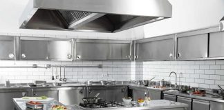 Las bacterias que acechan comidas y restaurantes: los “héroes” silenciosos para evitar miles de intoxicaciones al año