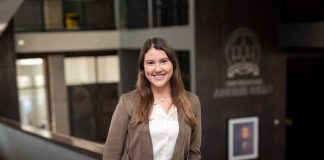 Lorena Martínez Ulloa, Académica Fonoaudiología Universidad Andrés Bello