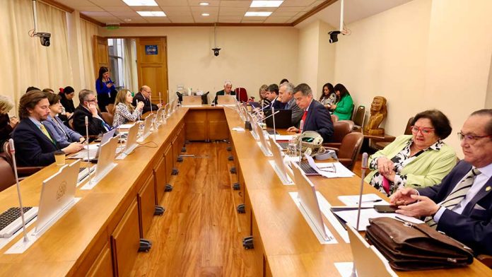 Avanza en la Comisión de Salud de la Cámara de Diputados reforma a la Ley Ricarte Soto para mejorar cobertura de tratamientos de alto costo Avanza en la Comisión de Salud de la Cámara de Diputados reforma a la Ley Ricarte Soto para mejorar cobertura de tratamientos de alto costo