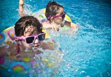 Chapuzón seguro: Claves para disfrutar la piscina sin riesgos Chapuzón seguro: Claves para disfrutar la piscina sin riesgos