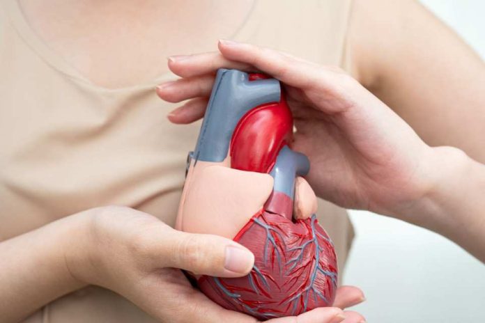 Fatiga, dolor abdominal o ahogo las señales invisibles del infarto en mujeres Fatiga, dolor abdominal o ahogo: las señales invisibles del infarto en mujeres