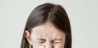 Hospital Roberto del Río refuerza atención integral para niños y niñas con rinitis alérgica en temporada de primavera (1)