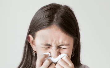 Hospital Roberto del Río refuerza atención integral para niños y niñas con rinitis alérgica en temporada de primavera (1)