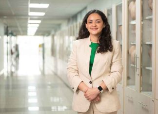María Carolina Rodríguez Domínguez, Directora Escuela Obstetricia, Universidad Andrés Bello UNAB